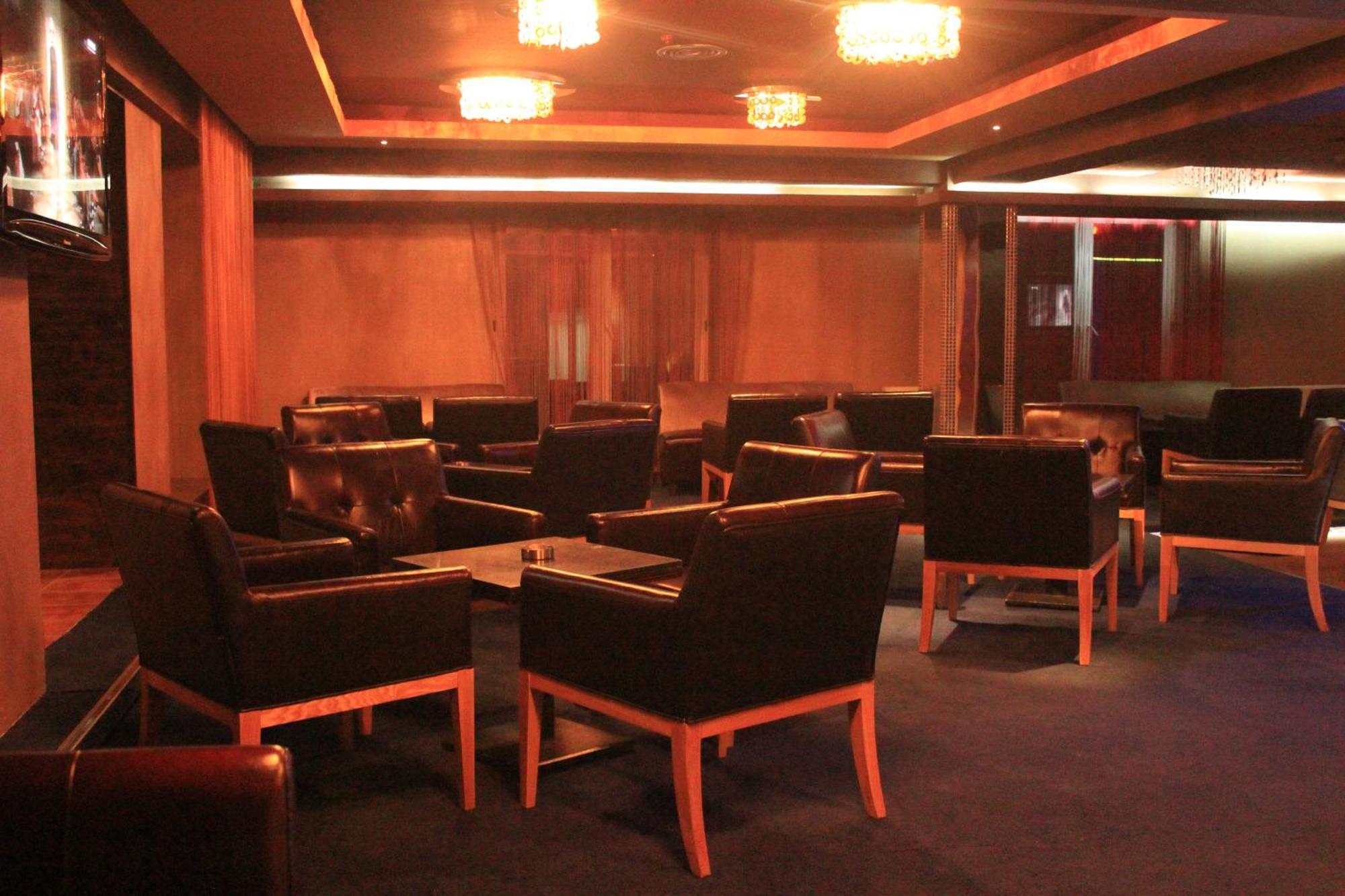 The Corporate Hotel Oulan-Bator Extérieur photo