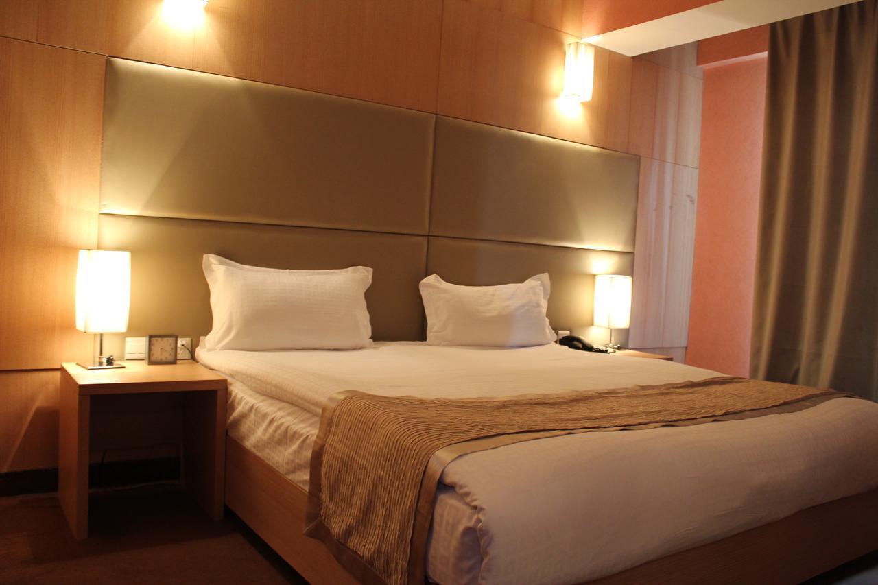 The Corporate Hotel Oulan-Bator Extérieur photo